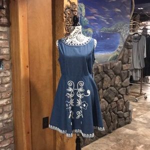 NWT Adore Beverly Hills Denim Embroidered Dress